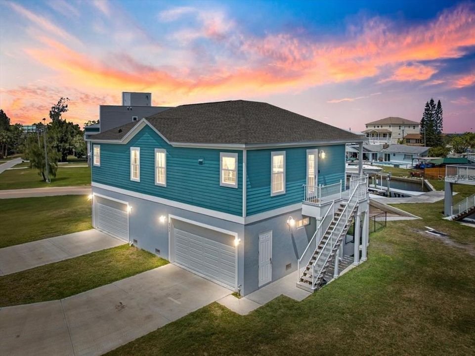 На продажу: $639,000 (3 спален, 2 ванн, 1500 Квадратных фут)