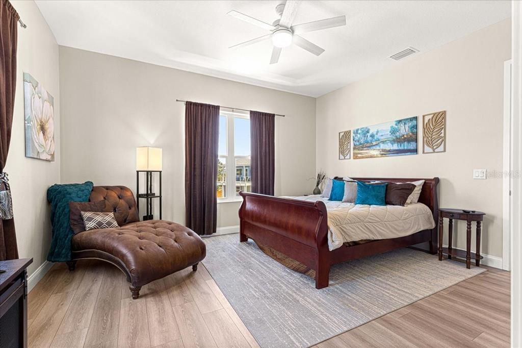 На продажу: $639,000 (3 спален, 2 ванн, 1500 Квадратных фут)