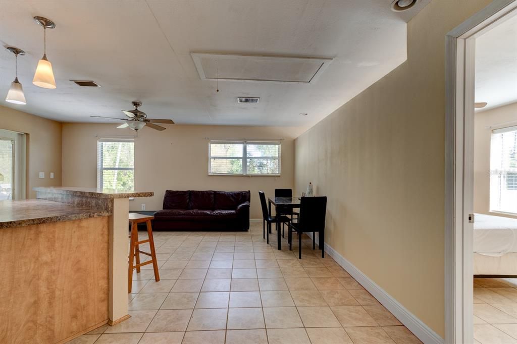 待售: $650,000 (4 贝兹, 3 浴室, 3040 平方英尺)