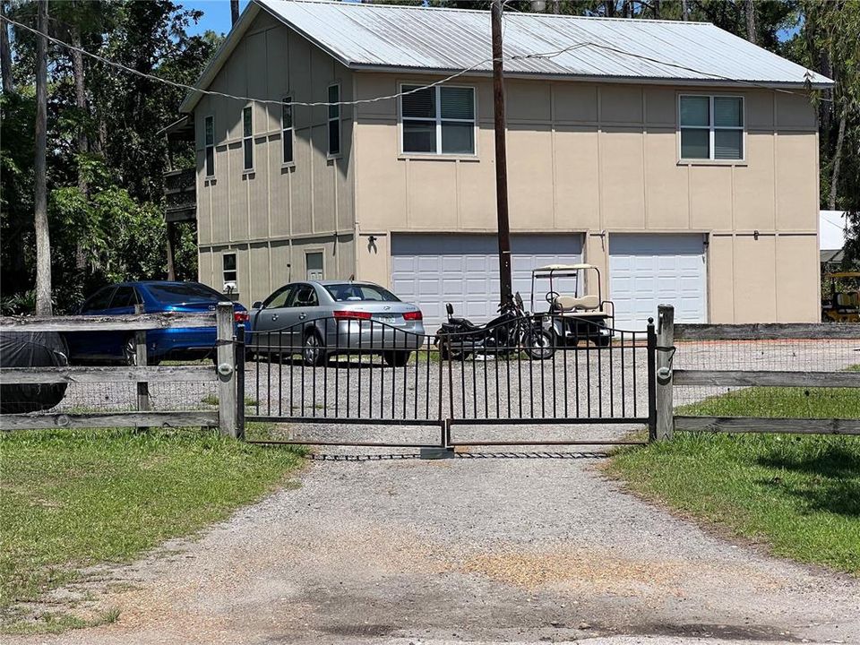 待售: $650,000 (4 贝兹, 3 浴室, 3040 平方英尺)