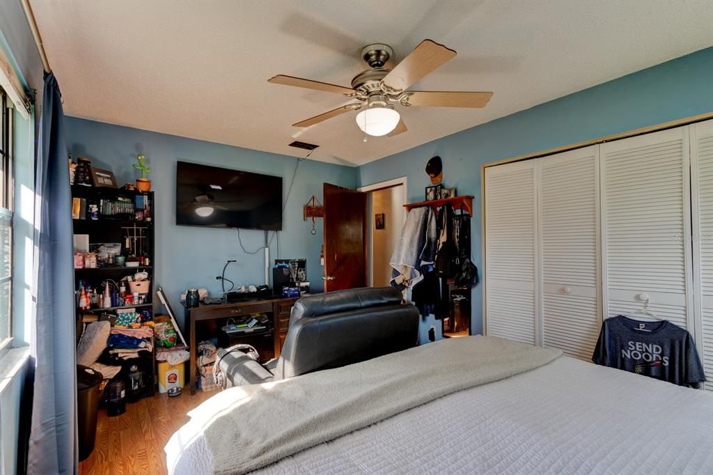 待售: $650,000 (4 贝兹, 3 浴室, 3040 平方英尺)