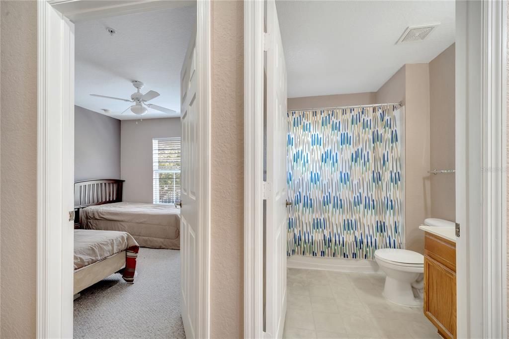 For Sale: $285,000 (4 beds, 3 baths, 1470 Square Feet)