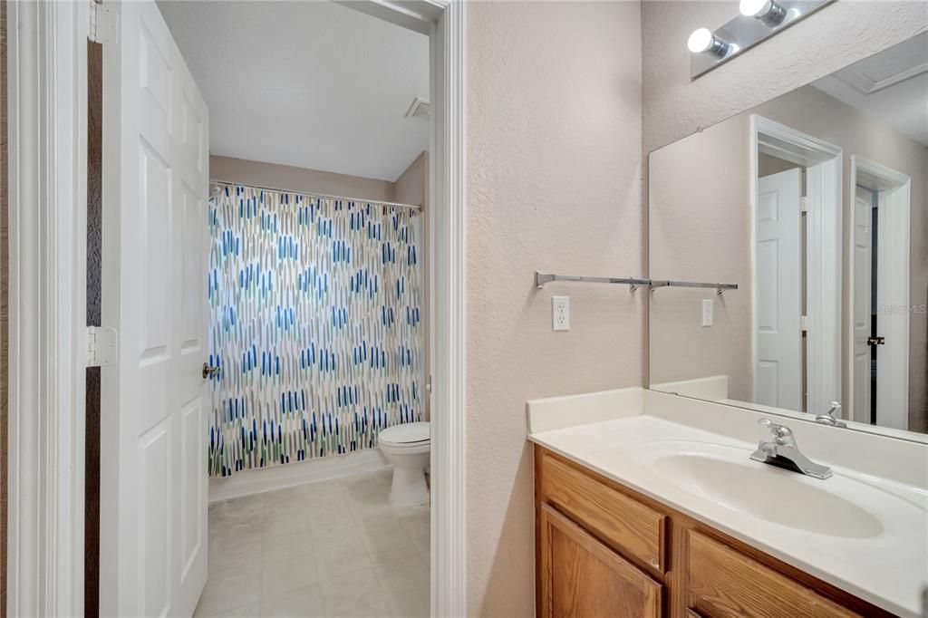 For Sale: $285,000 (4 beds, 3 baths, 1470 Square Feet)