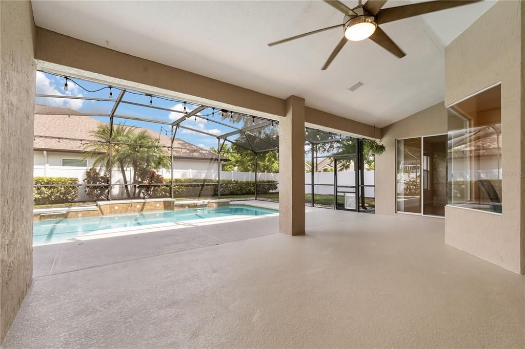 For Sale: $949,995 (4 beds, 4 baths, 3285 Square Feet)