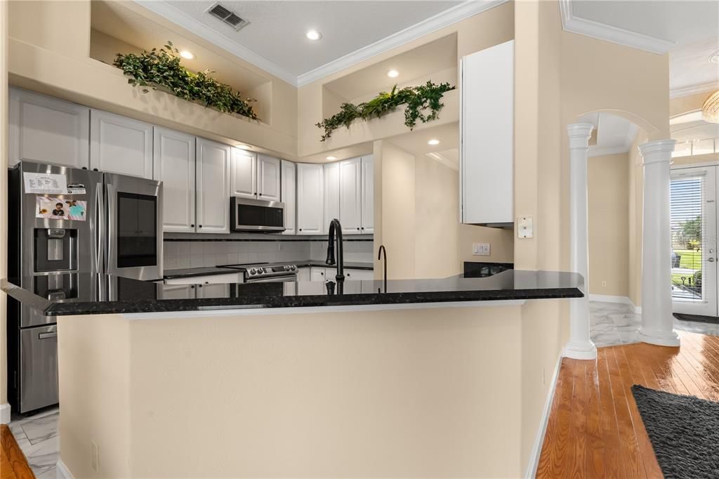 For Sale: $949,995 (4 beds, 4 baths, 3285 Square Feet)