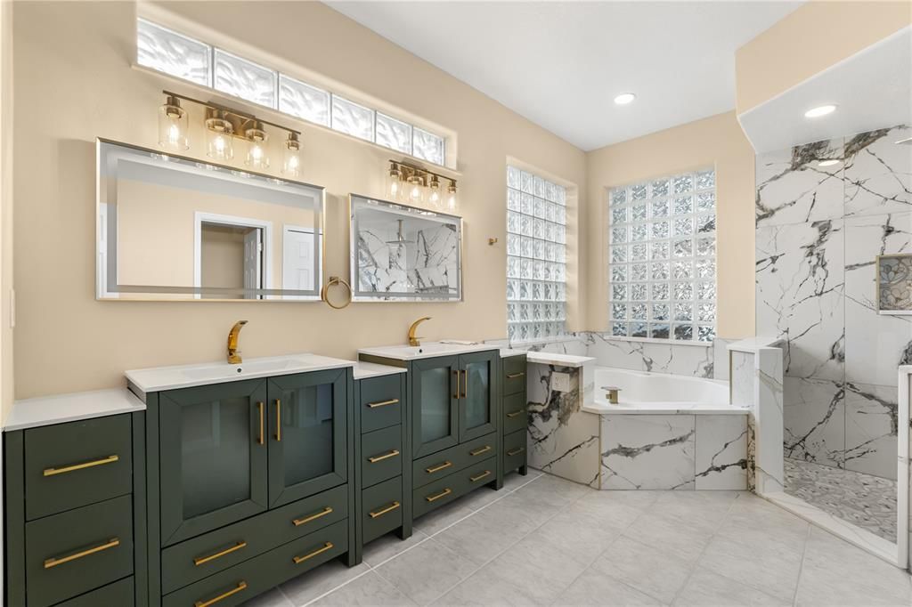 For Sale: $949,995 (4 beds, 4 baths, 3285 Square Feet)
