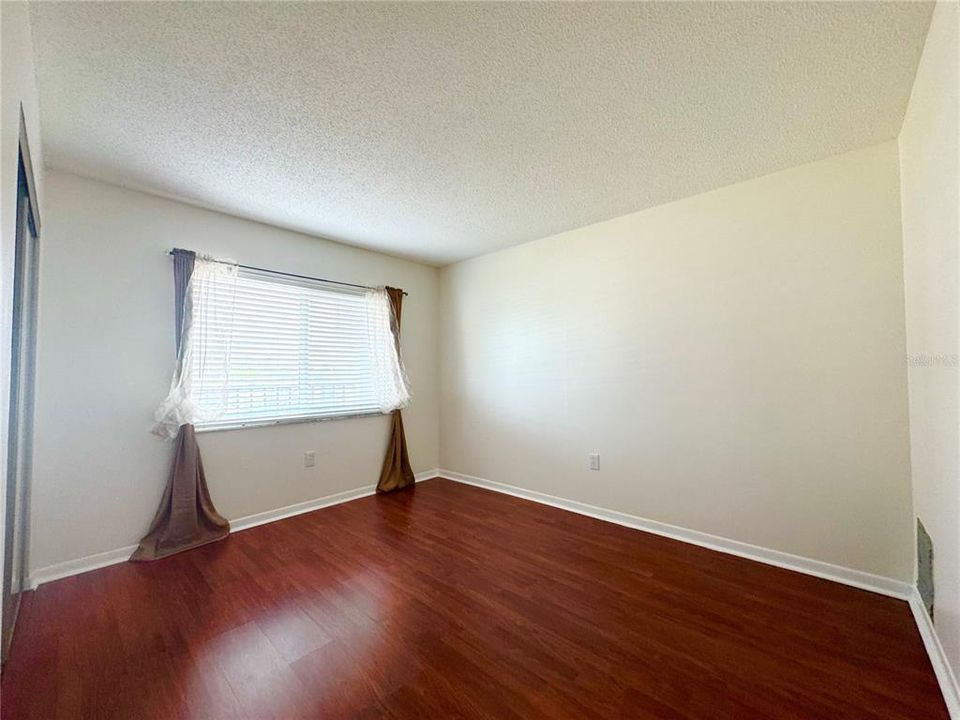 For Rent: $1,950 (2 beds, 2 baths, 1025 Square Feet)