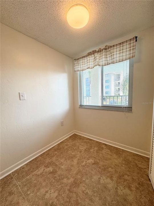 For Rent: $1,950 (2 beds, 2 baths, 1025 Square Feet)