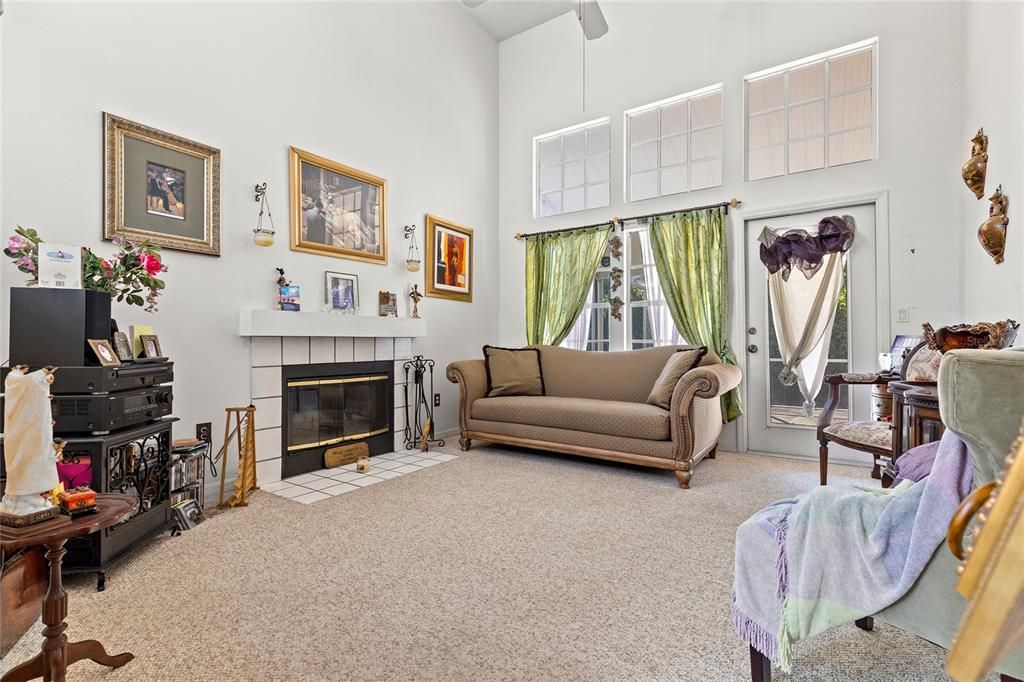 Active With Contract: $430,000 (3 beds, 2 baths, 1868 Square Feet)