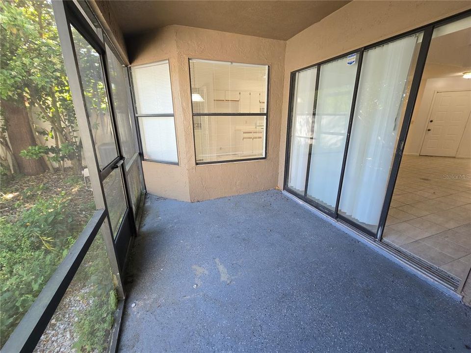 For Rent: $2,195 (3 beds, 2 baths, 1378 Square Feet)