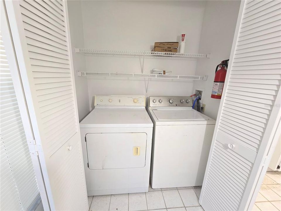 For Rent: $2,195 (3 beds, 2 baths, 1378 Square Feet)