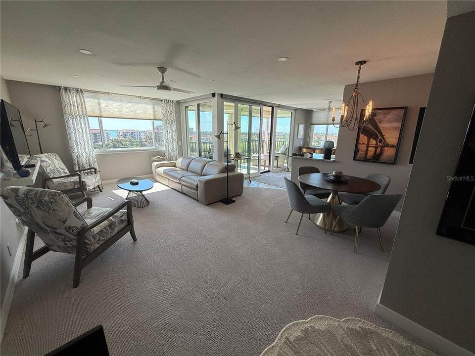 For Rent: $5,800 (2 beds, 2 baths, 1150 Square Feet)