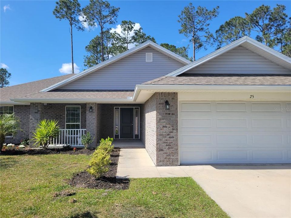 最近租的: $1,800 (4 贝兹, 2 浴室, 1745 平方英尺)