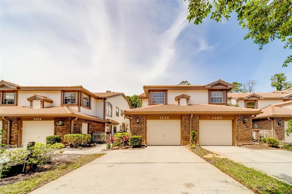 Vendido Recientemente: $374,999 (4 camas, 2 baños, 1910 Pies cuadrados)