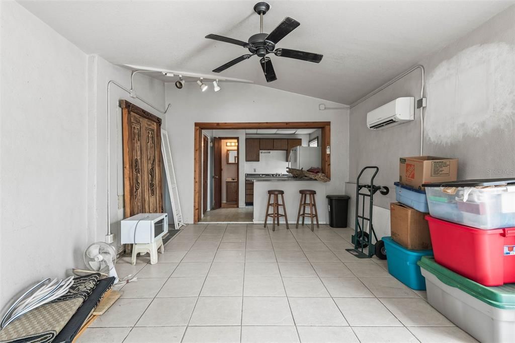 Active With Contract: $699,900 (3 beds, 3 baths, 2244 Square Feet)