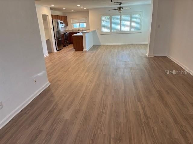 Active With Contract: $699,900 (3 beds, 3 baths, 2244 Square Feet)