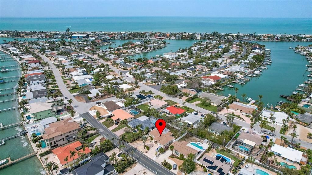 Active With Contract: $699,900 (3 beds, 3 baths, 2244 Square Feet)