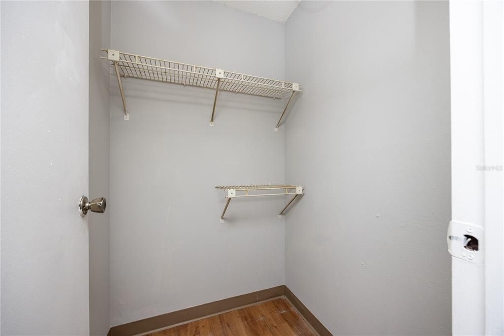 En Venta: $84,000 (2 camas, 1 baños, 876 Pies cuadrados)