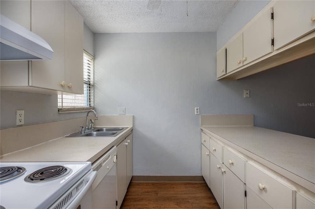 En Venta: $84,000 (2 camas, 1 baños, 876 Pies cuadrados)