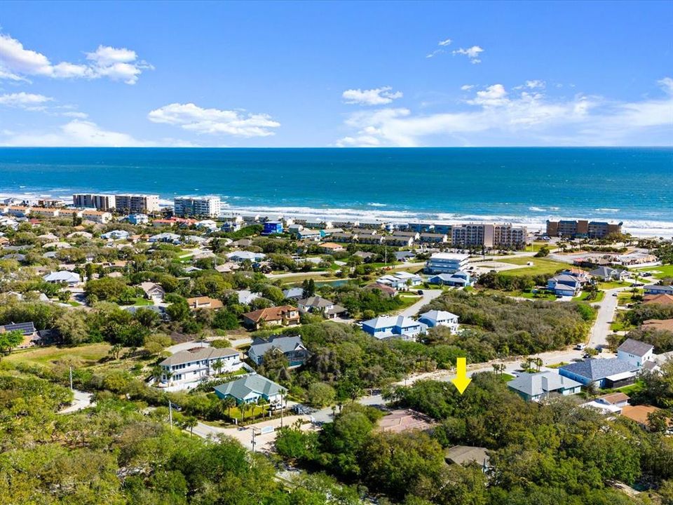 待售: $199,900 (0.24 acres)