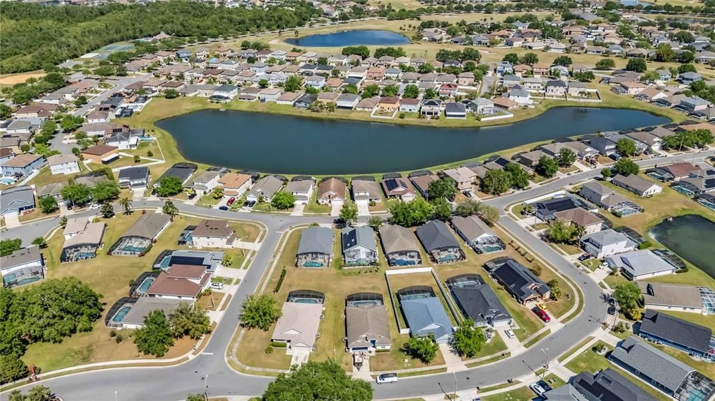 На продажу: $447,900 (4 спален, 3 ванн, 2513 Квадратных фут)