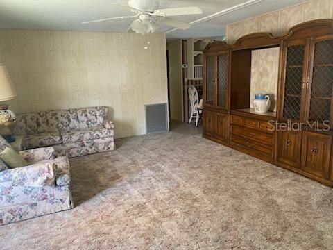 На продажу: $134,900 (2 спален, 2 ванн, 1232 Квадратных фут)