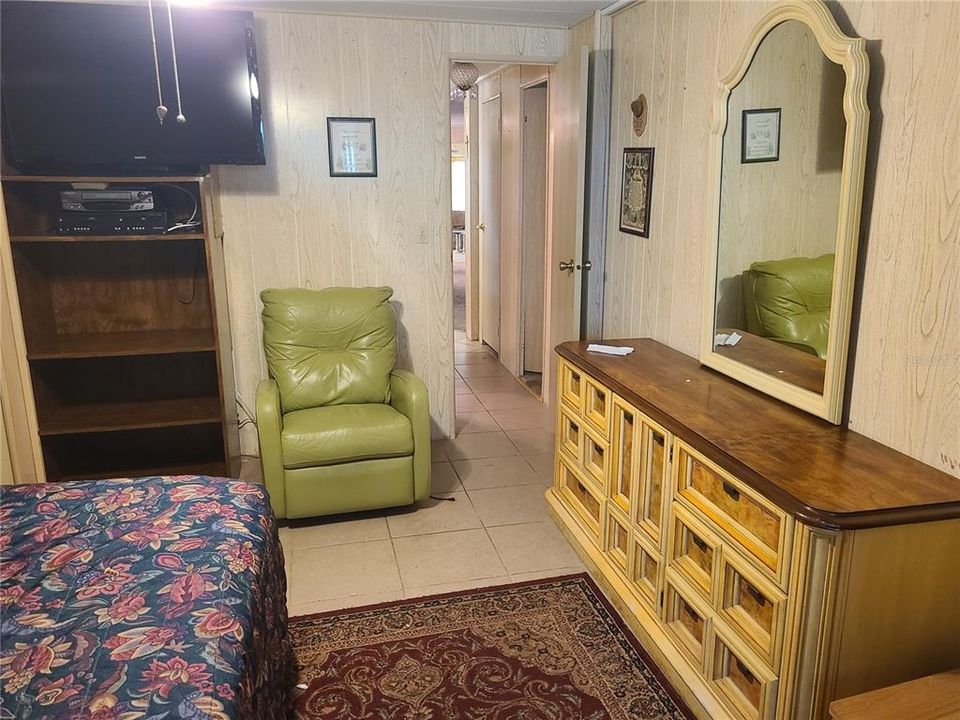 На продажу: $134,900 (2 спален, 2 ванн, 1232 Квадратных фут)