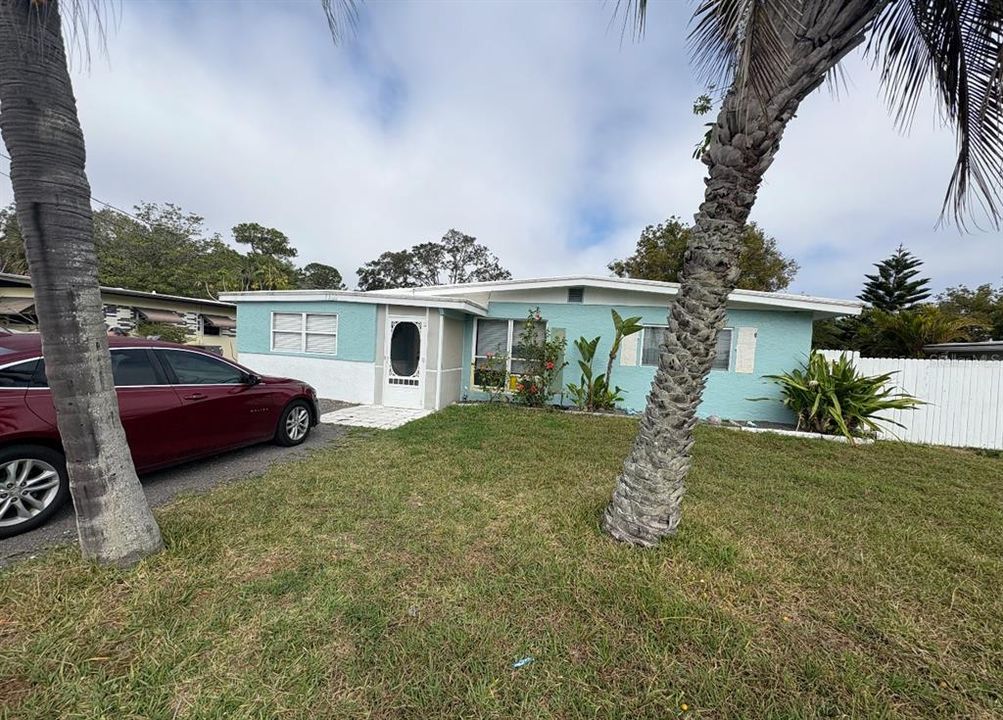 Недавно продано: $140,000 (2 спален, 1 ванн, 1044 Квадратных фут)