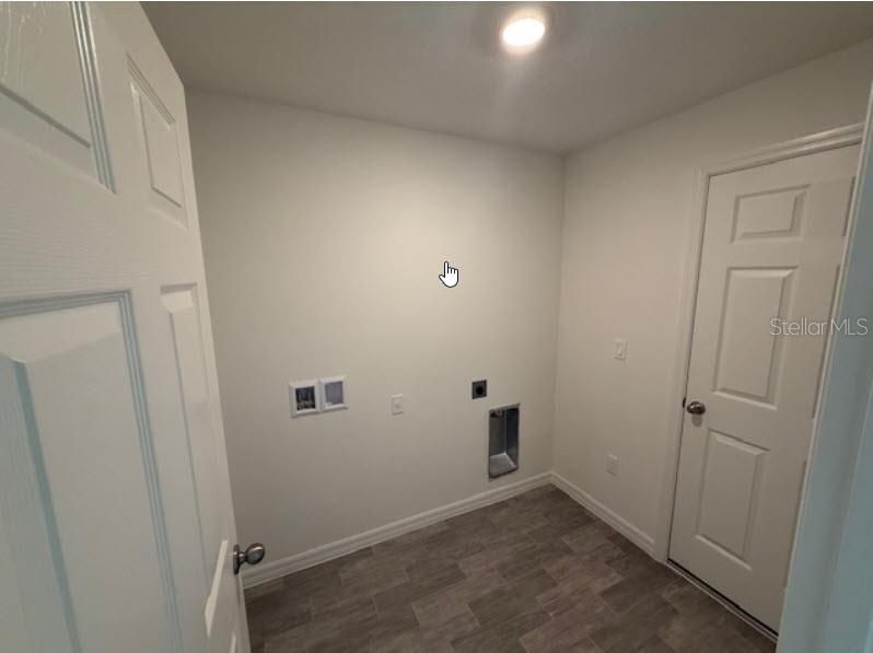 На продажу: $319,990 (3 спален, 2 ванн, 1552 Квадратных фут)