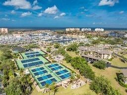 For Rent: $3,900 (2 beds, 2 baths, 1162 Square Feet)