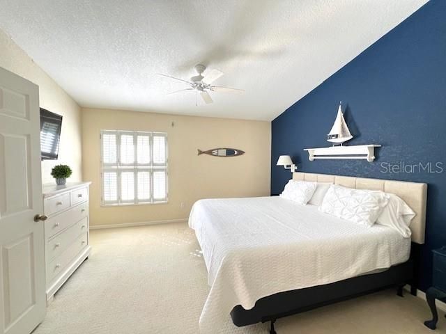 For Rent: $3,900 (2 beds, 2 baths, 1162 Square Feet)