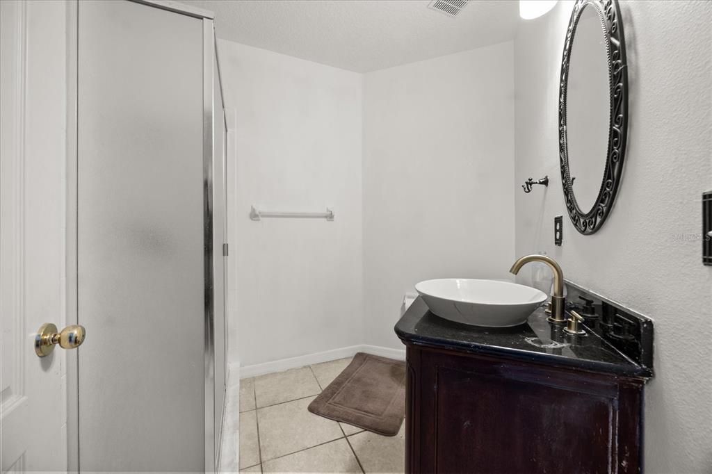 En Venta: $509,000 (5 camas, 3 baños, 2619 Pies cuadrados)