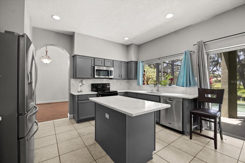 En Venta: $509,000 (5 camas, 3 baños, 2619 Pies cuadrados)