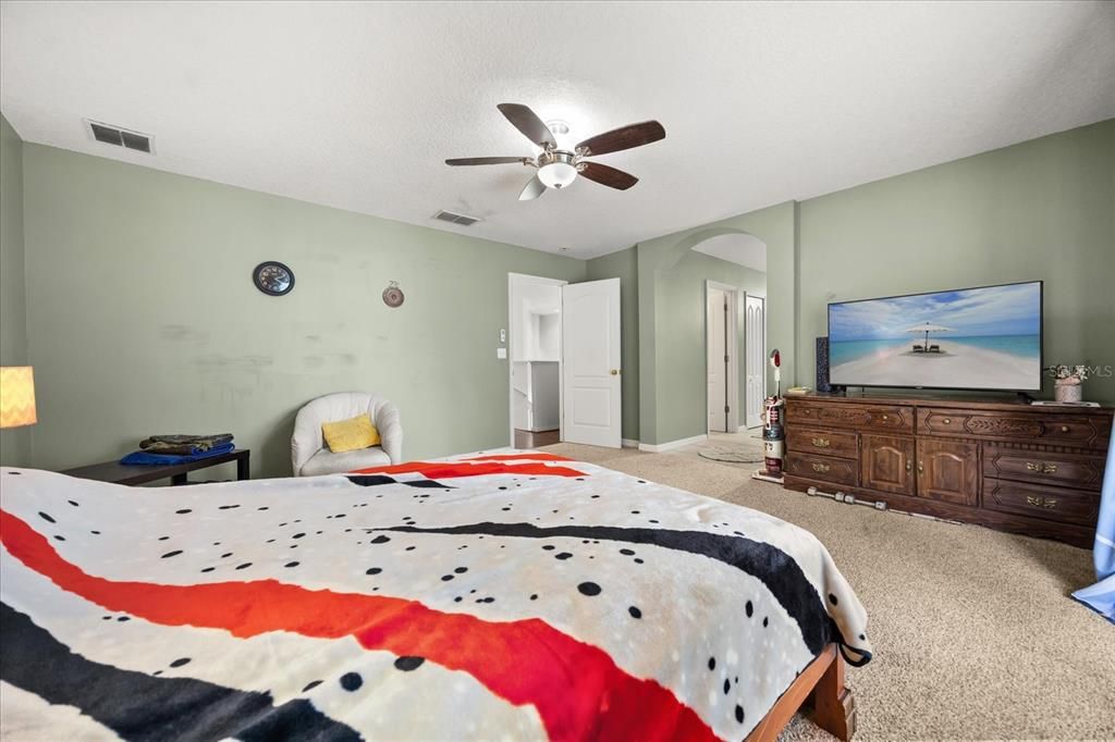 En Venta: $509,000 (5 camas, 3 baños, 2619 Pies cuadrados)