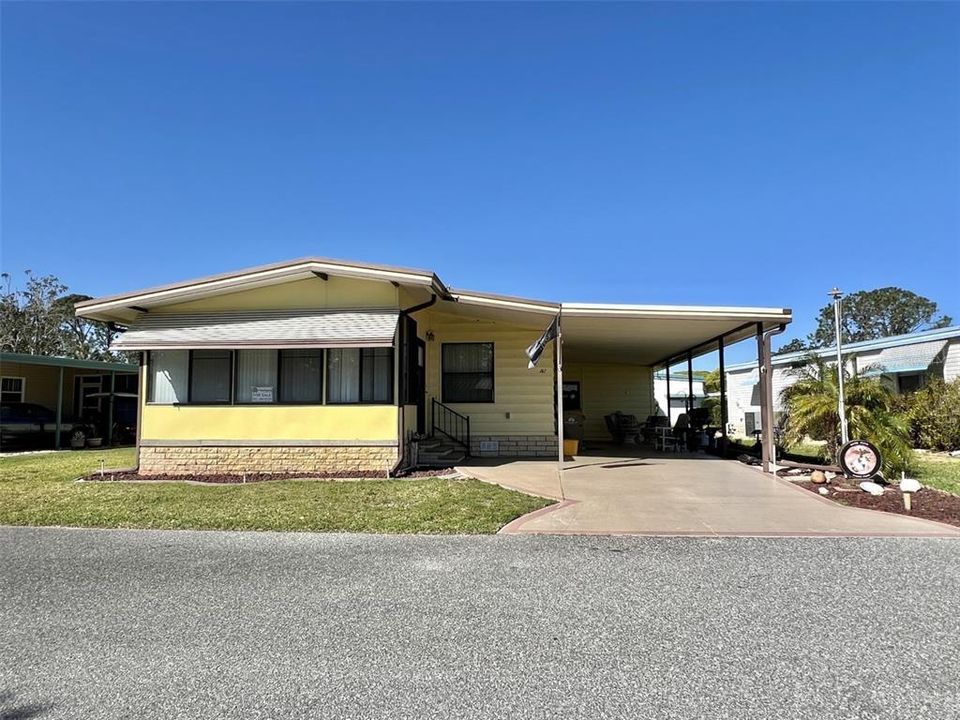 最近售出: $109,000 (2 贝兹, 2 浴室, 1134 平方英尺)