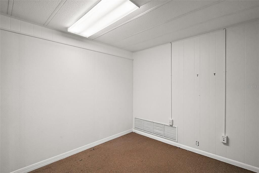 合同活跃: $850,000 (0 贝兹, 0 浴室, 0 平方英尺)