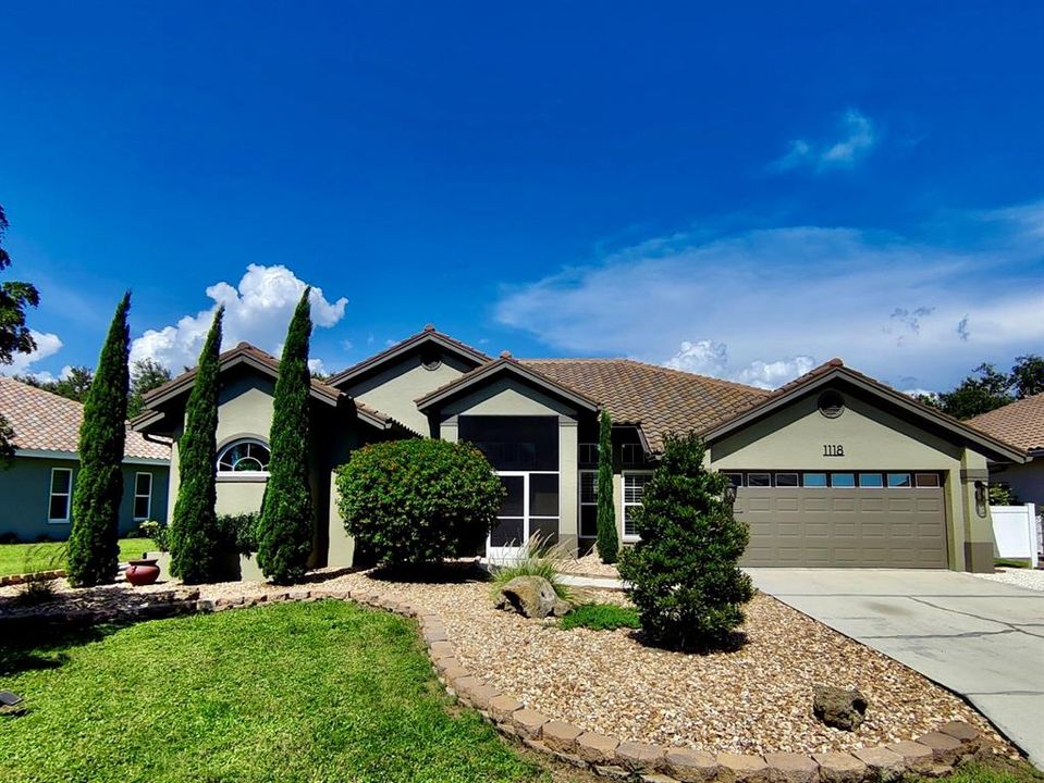 Recently Sold: $499,000 (3 beds, 2 baths, 1917 Square Feet)