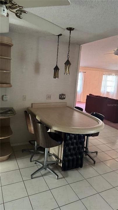 Active With Contract: $795,000 (4 beds, 2 baths, 2003 Square Feet)