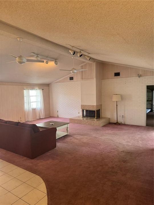 Active With Contract: $795,000 (4 beds, 2 baths, 2003 Square Feet)