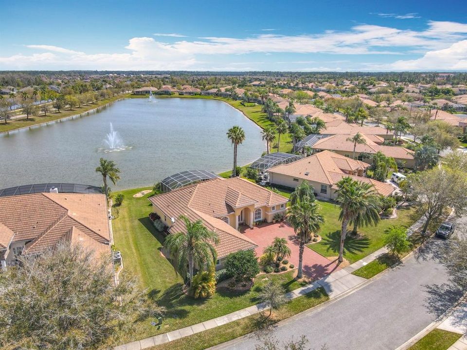 Vendido Recientemente: $794,900 (3 camas, 2 baños, 2346 Pies cuadrados)