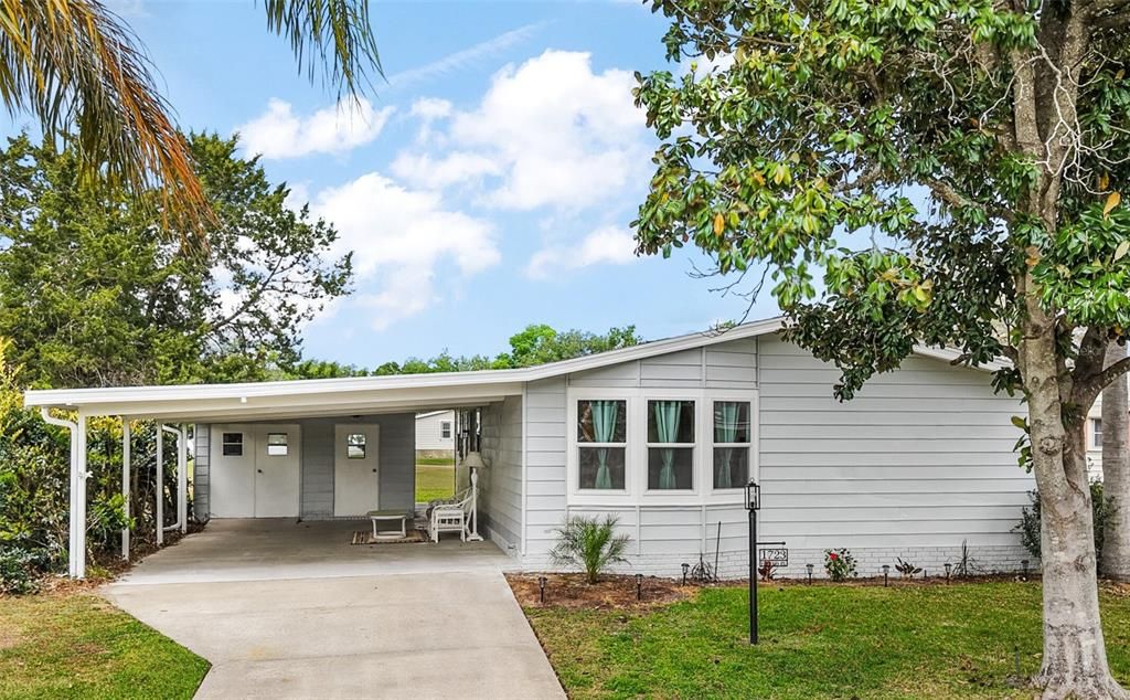 Vendido Recientemente: $239,000 (2 camas, 2 baños, 1352 Pies cuadrados)