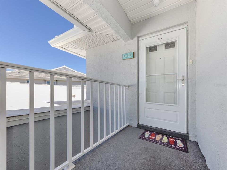 For Sale: $269,900 (3 beds, 2 baths, 1338 Square Feet)