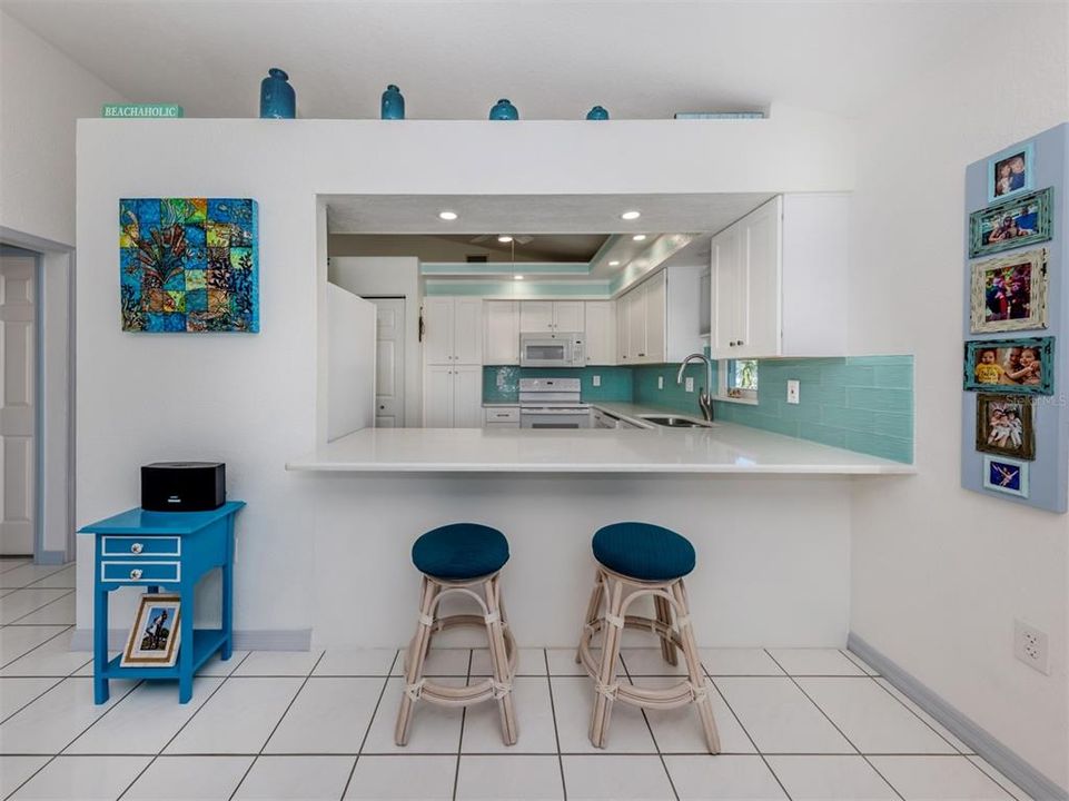 For Sale: $269,900 (3 beds, 2 baths, 1338 Square Feet)