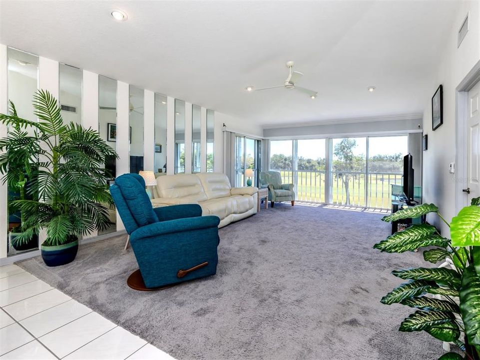 For Sale: $269,900 (3 beds, 2 baths, 1338 Square Feet)