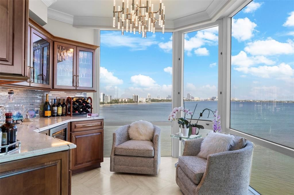 For Sale: $1,599,000 (2 beds, 2 baths, 2442 Square Feet)