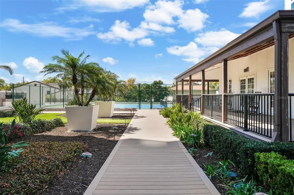 For Sale: $1,599,000 (2 beds, 2 baths, 2442 Square Feet)