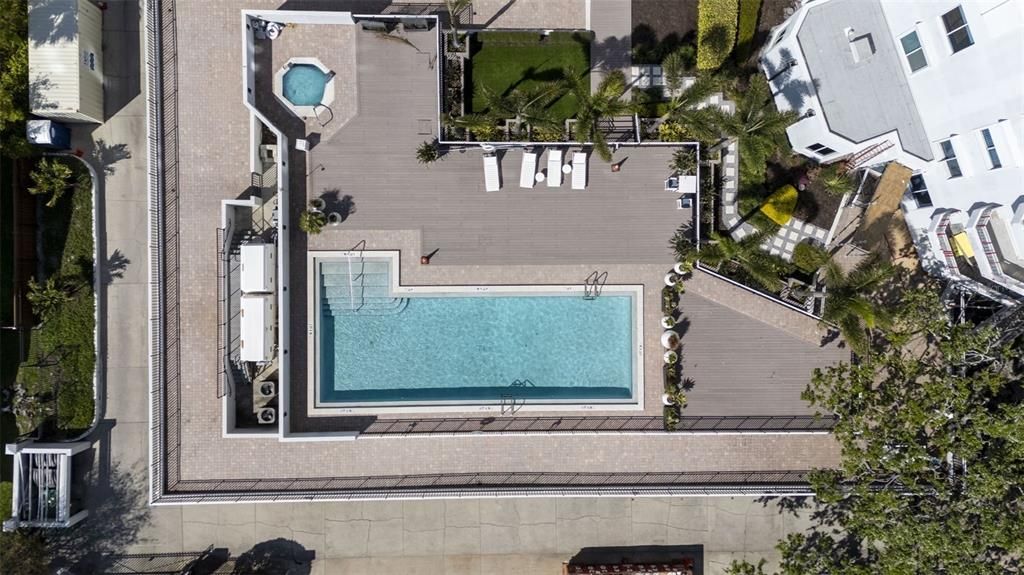 For Sale: $1,599,000 (2 beds, 2 baths, 2442 Square Feet)