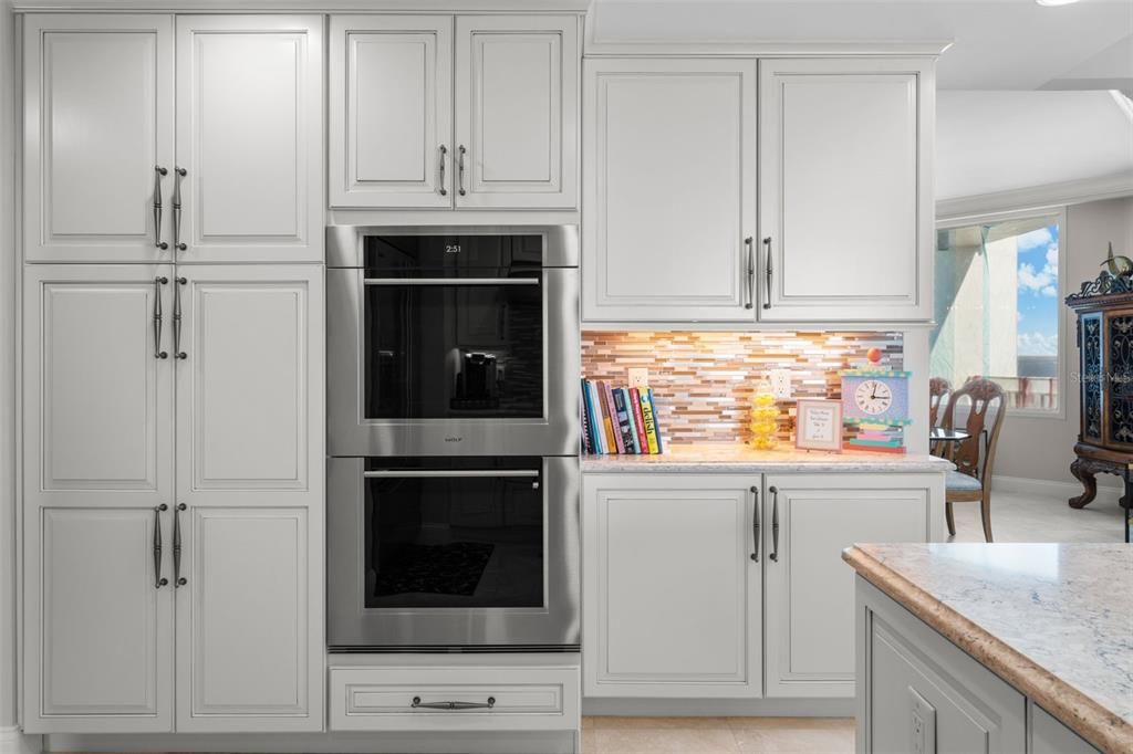 For Sale: $1,599,000 (2 beds, 2 baths, 2442 Square Feet)