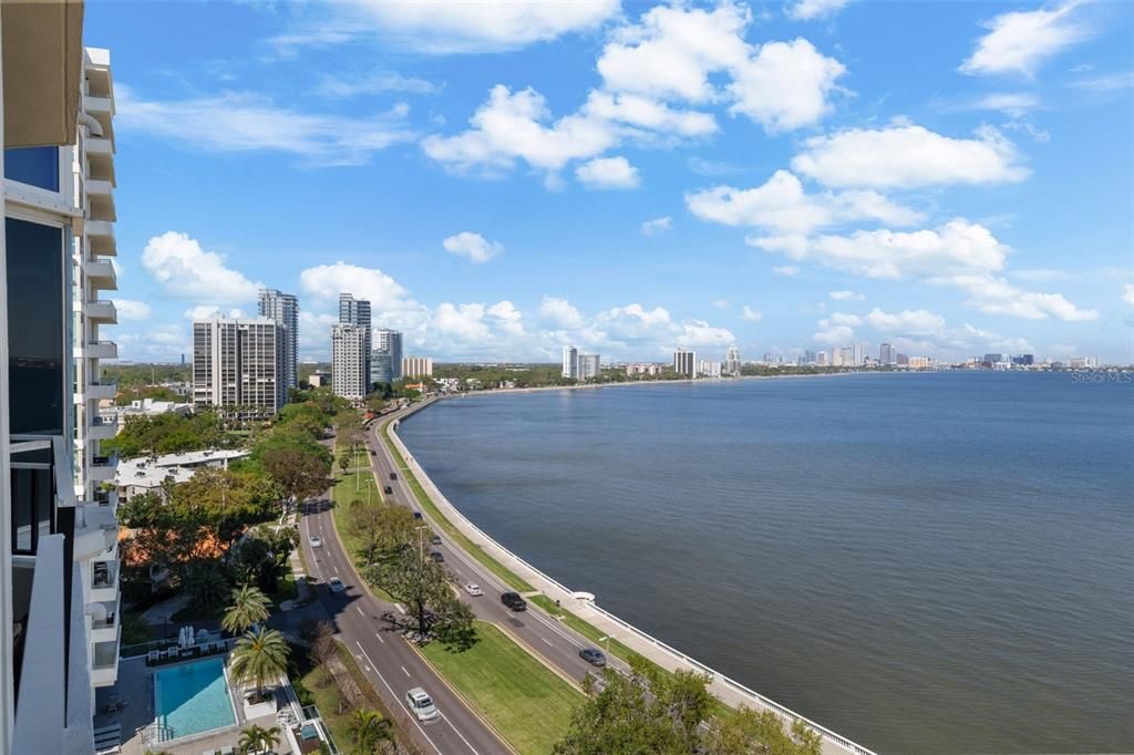 For Sale: $1,599,000 (2 beds, 2 baths, 2442 Square Feet)