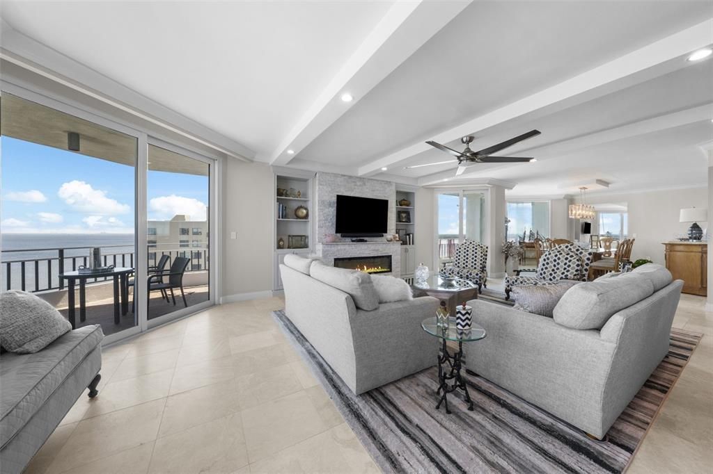 For Sale: $1,599,000 (2 beds, 2 baths, 2442 Square Feet)